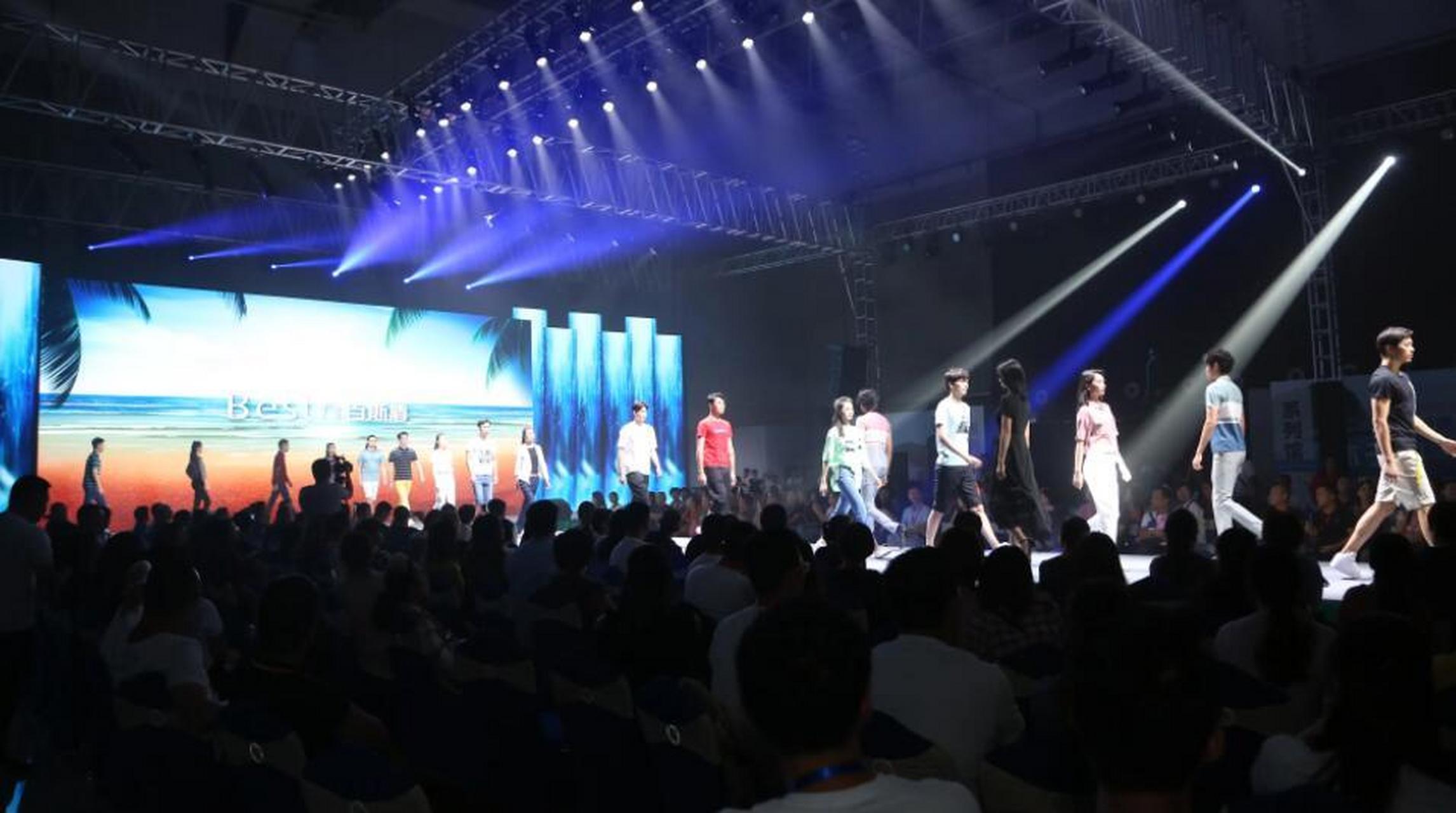 真如想象中的風光嗎？演出經(jīng)紀人職業(yè)現(xiàn)狀調(diào)查